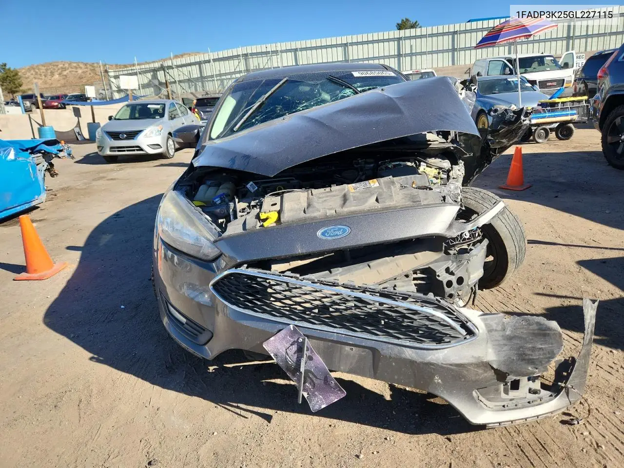 1FADP3K25GL227115 2016 Ford Focus Se