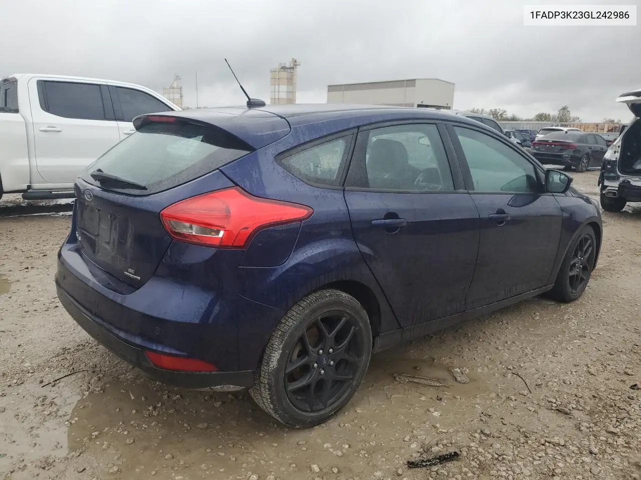 1FADP3K23GL242986 2016 Ford Focus Se