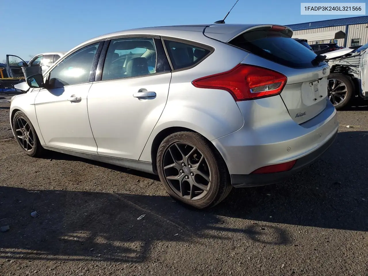 1FADP3K24GL321566 2016 Ford Focus Se