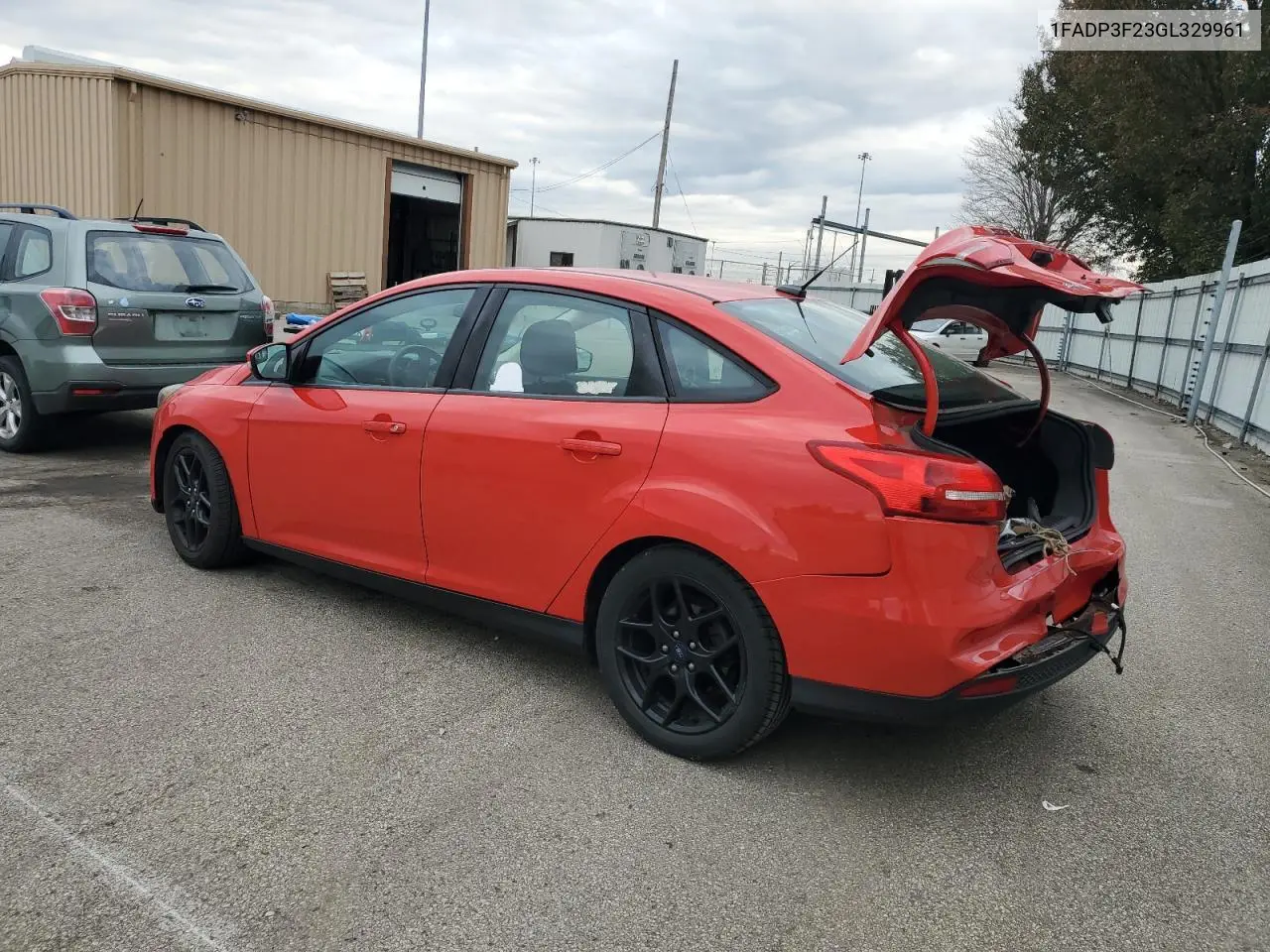 1FADP3F23GL329961 2016 Ford Focus Se