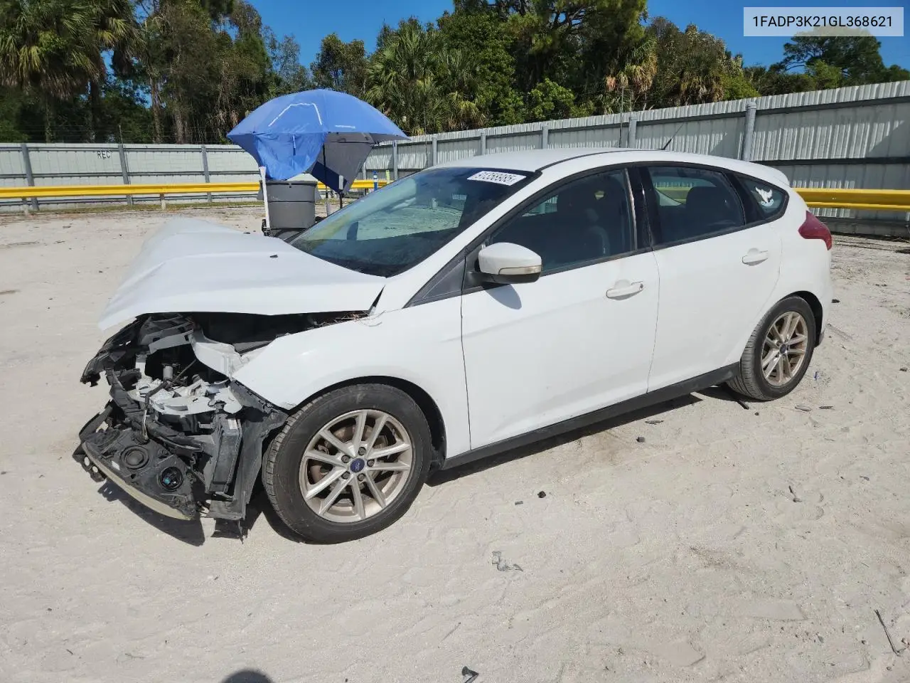 1FADP3K21GL368621 2016 Ford Focus Se
