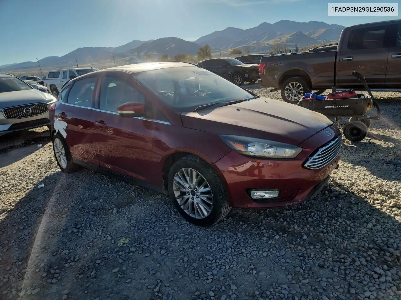 1FADP3N29GL290536 2016 Ford Focus Titanium