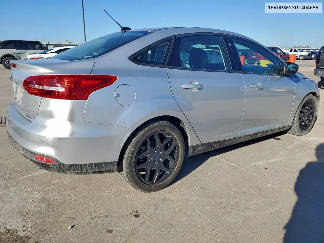 1FADP3F2XGL404686 2016 Ford Focus Se