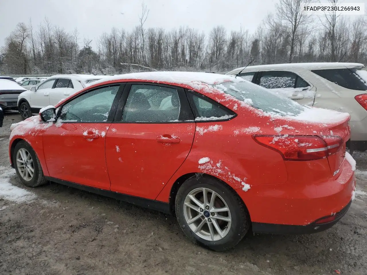 1FADP3F23GL266943 2016 Ford Focus Se