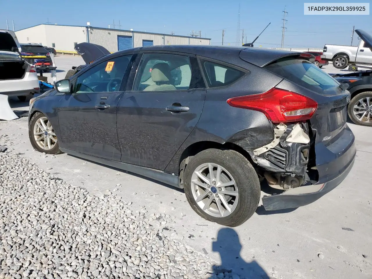 1FADP3K29GL359925 2016 Ford Focus Se