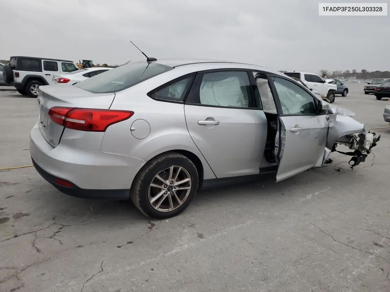 1FADP3F25GL303328 2016 Ford Focus Se