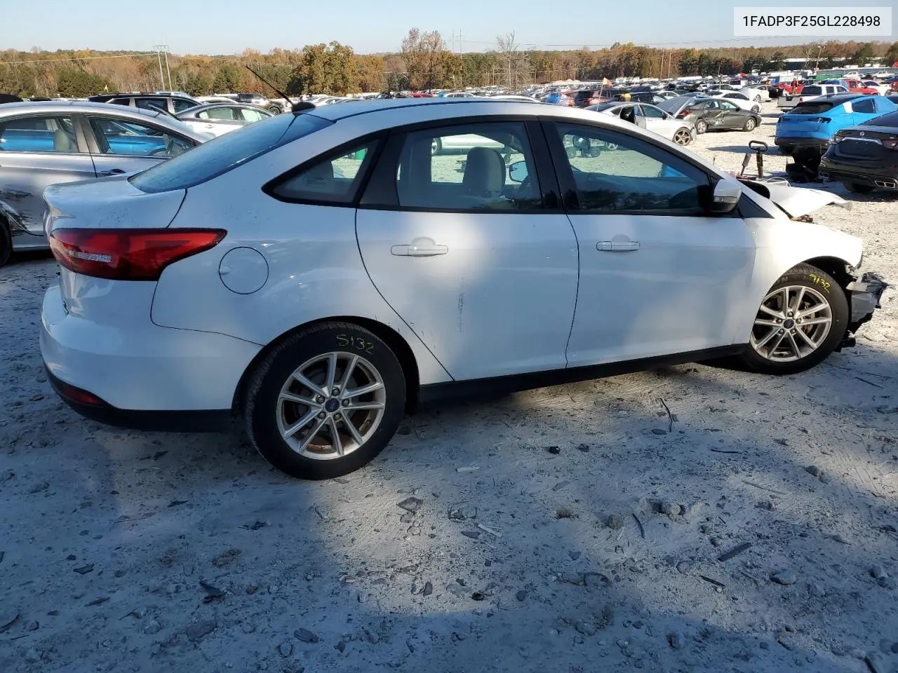1FADP3F25GL228498 2016 Ford Focus Se