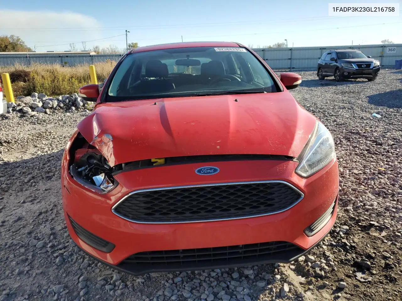 1FADP3K23GL216758 2016 Ford Focus Se