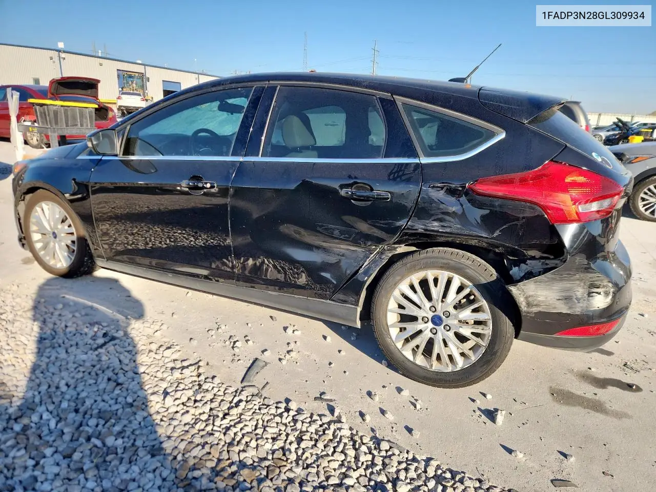 1FADP3N28GL309934 2016 Ford Focus Titanium