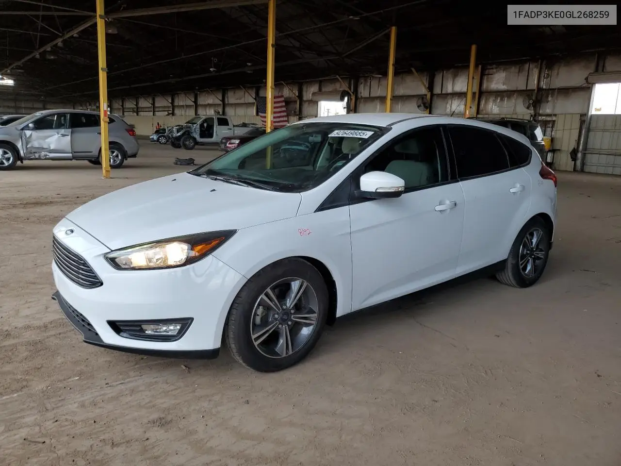 1FADP3KE0GL268259 2016 Ford Focus Se