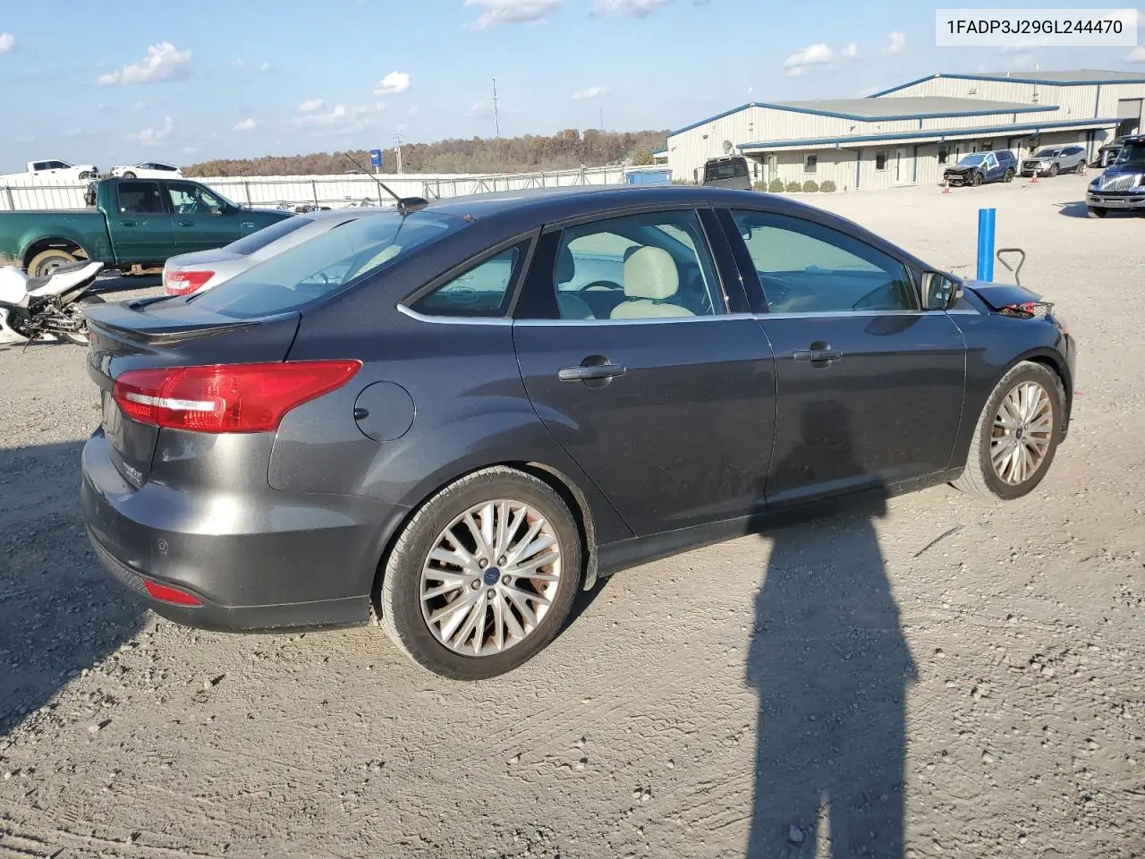 1FADP3J29GL244470 2016 Ford Focus Titanium