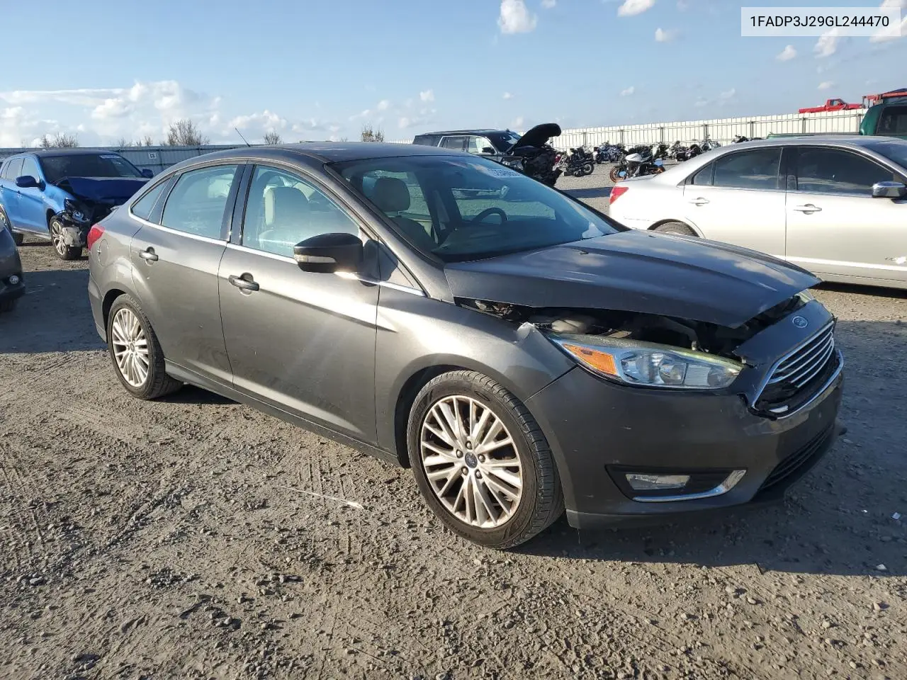 1FADP3J29GL244470 2016 Ford Focus Titanium