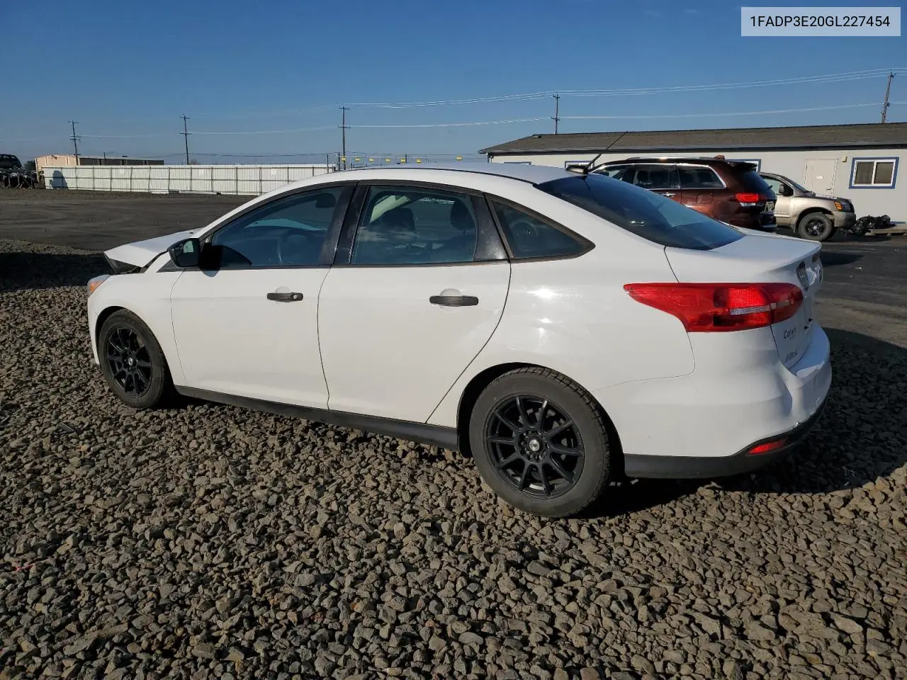 1FADP3E20GL227454 2016 Ford Focus S