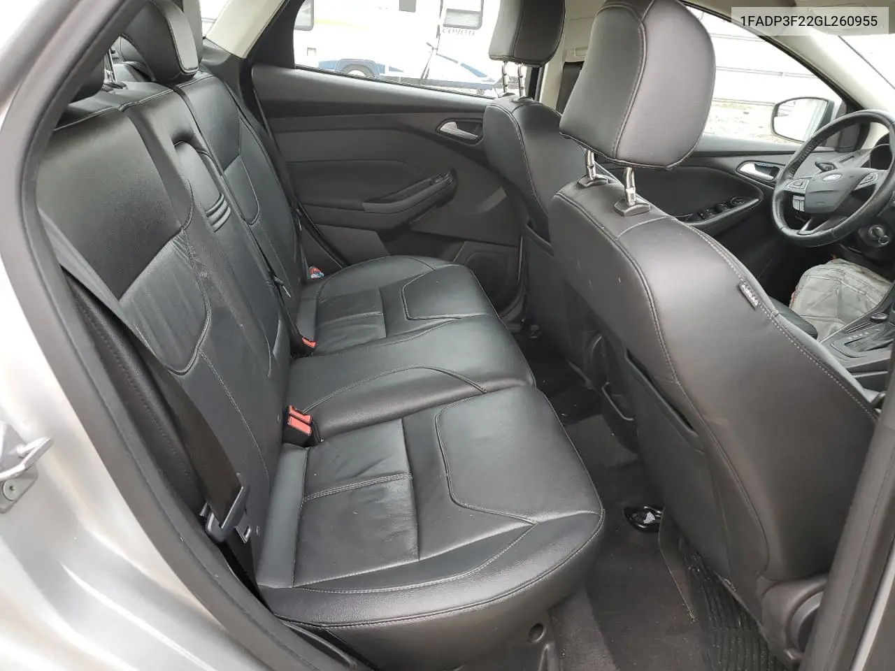 1FADP3F22GL260955 2016 Ford Focus Se
