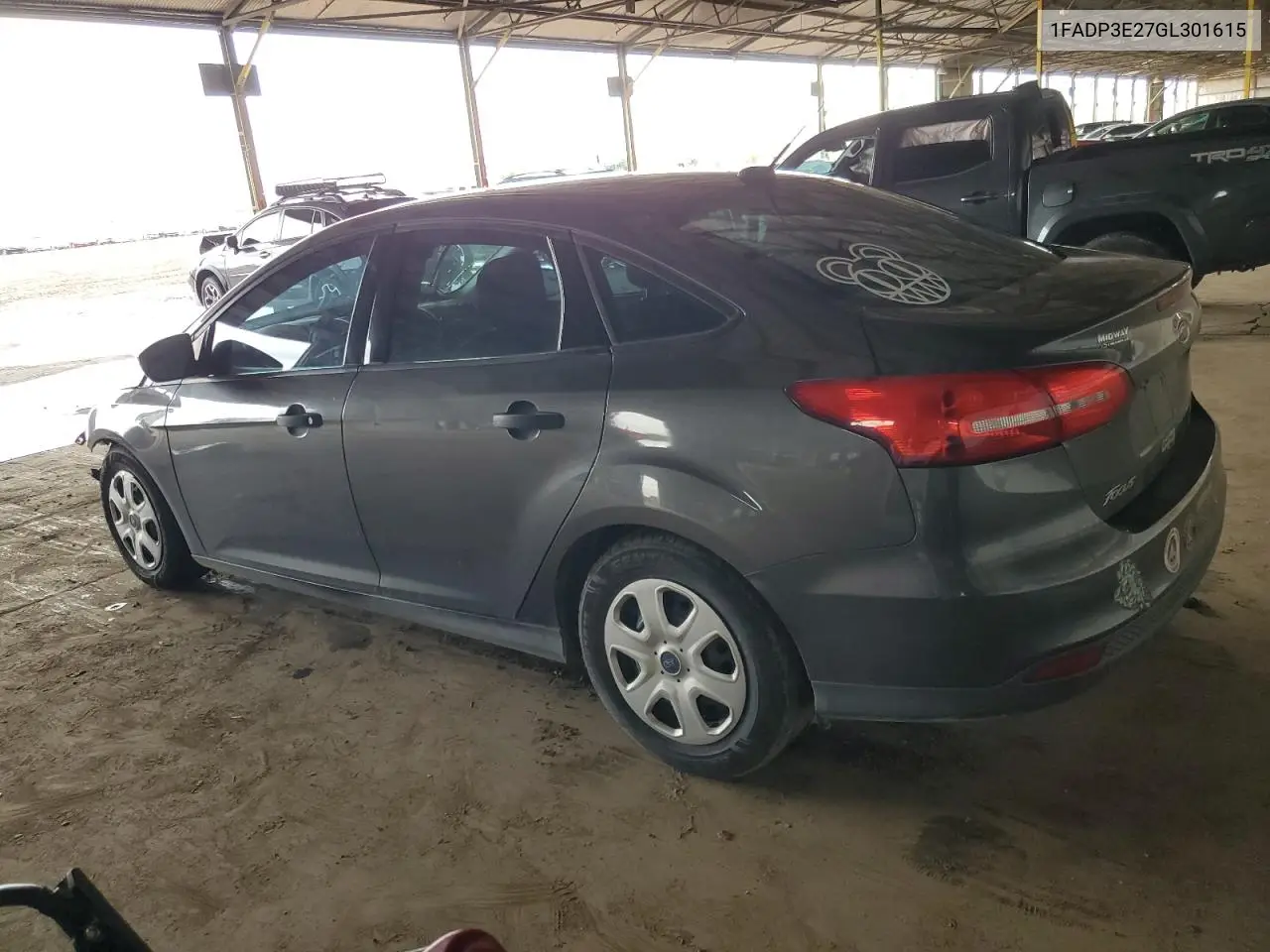 1FADP3E27GL301615 2016 Ford Focus S