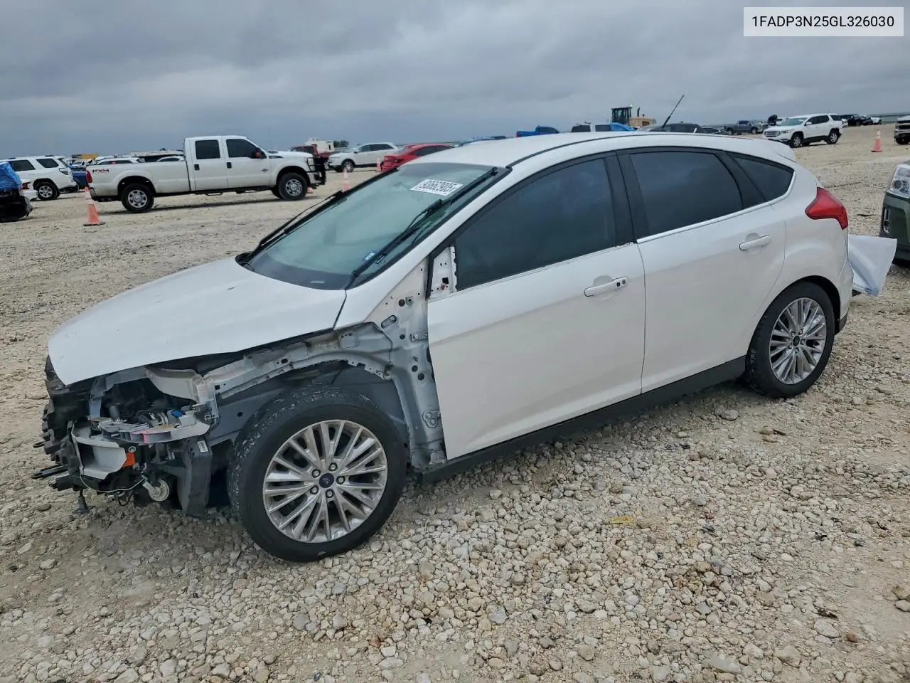 1FADP3N25GL326030 2016 Ford Focus Titanium