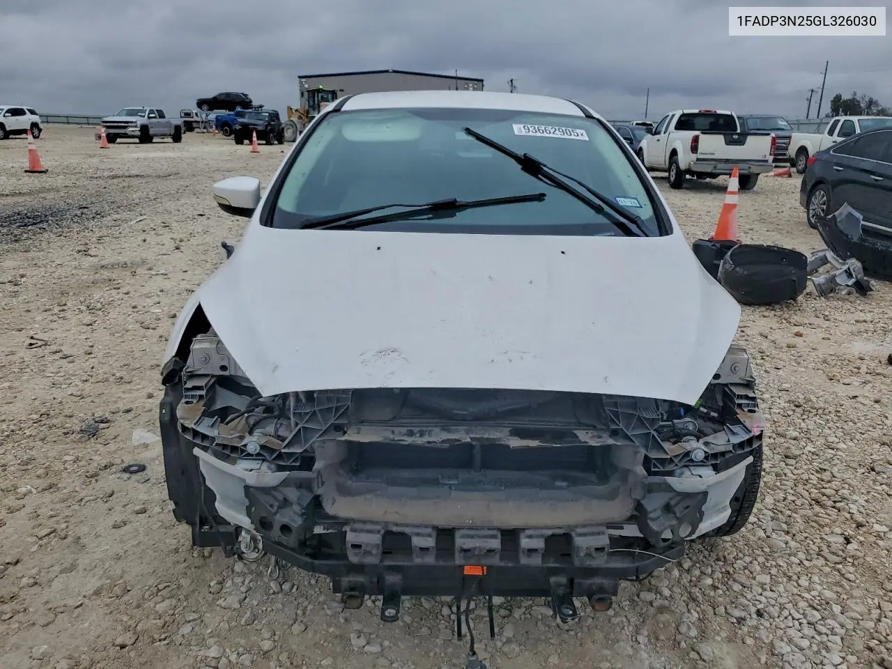 1FADP3N25GL326030 2016 Ford Focus Titanium
