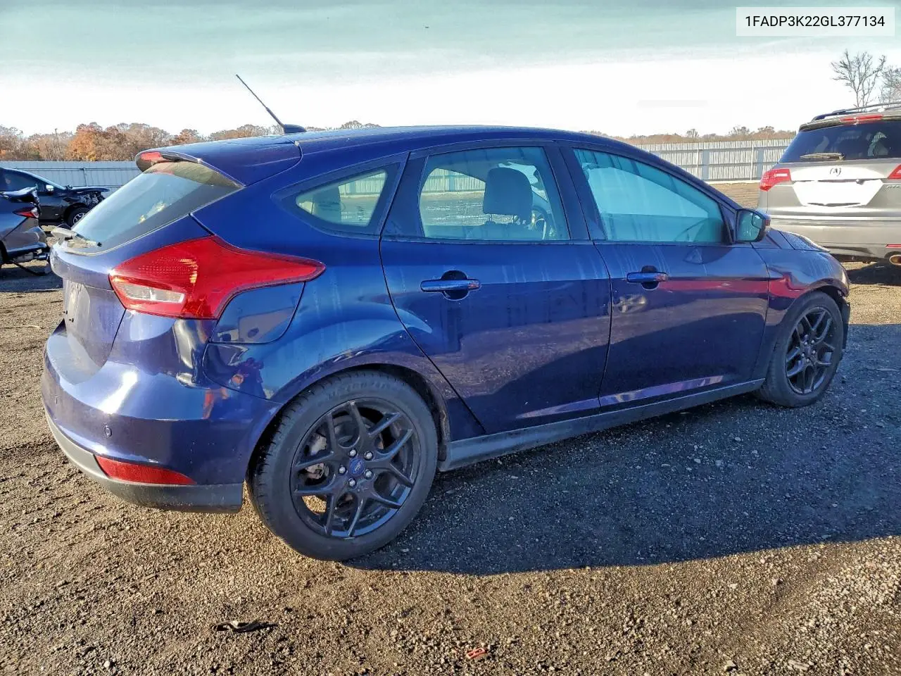 1FADP3K22GL377134 2016 Ford Focus Se