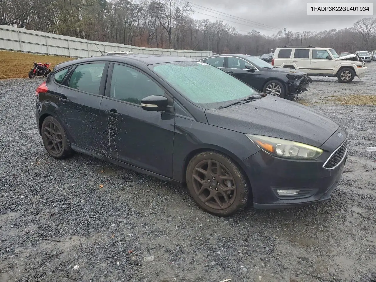 1FADP3K22GL401934 2016 Ford Focus Se
