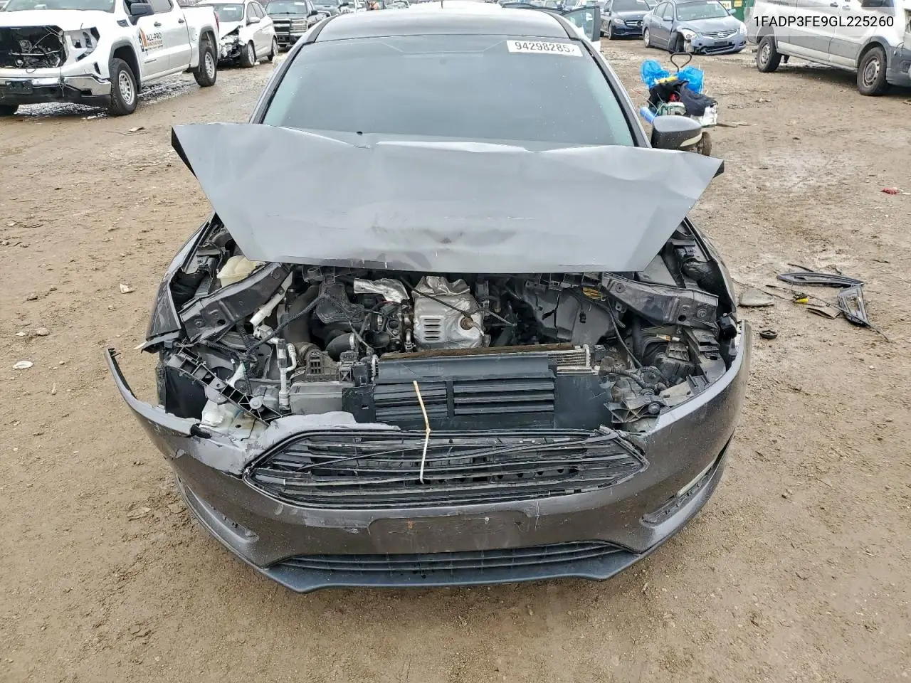 1FADP3FE9GL225260 2016 Ford Focus Se