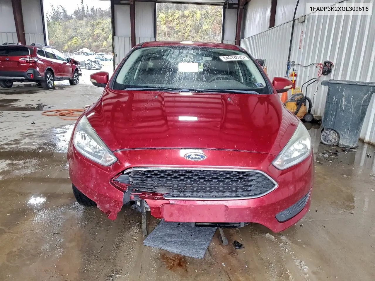 1FADP3K2XGL309616 2016 Ford Focus Se
