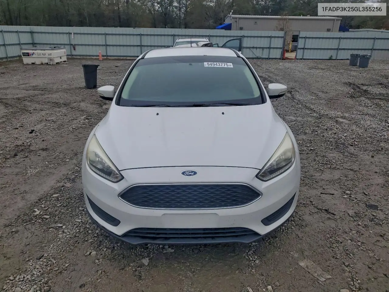 1FADP3K25GL355256 2016 Ford Focus Se