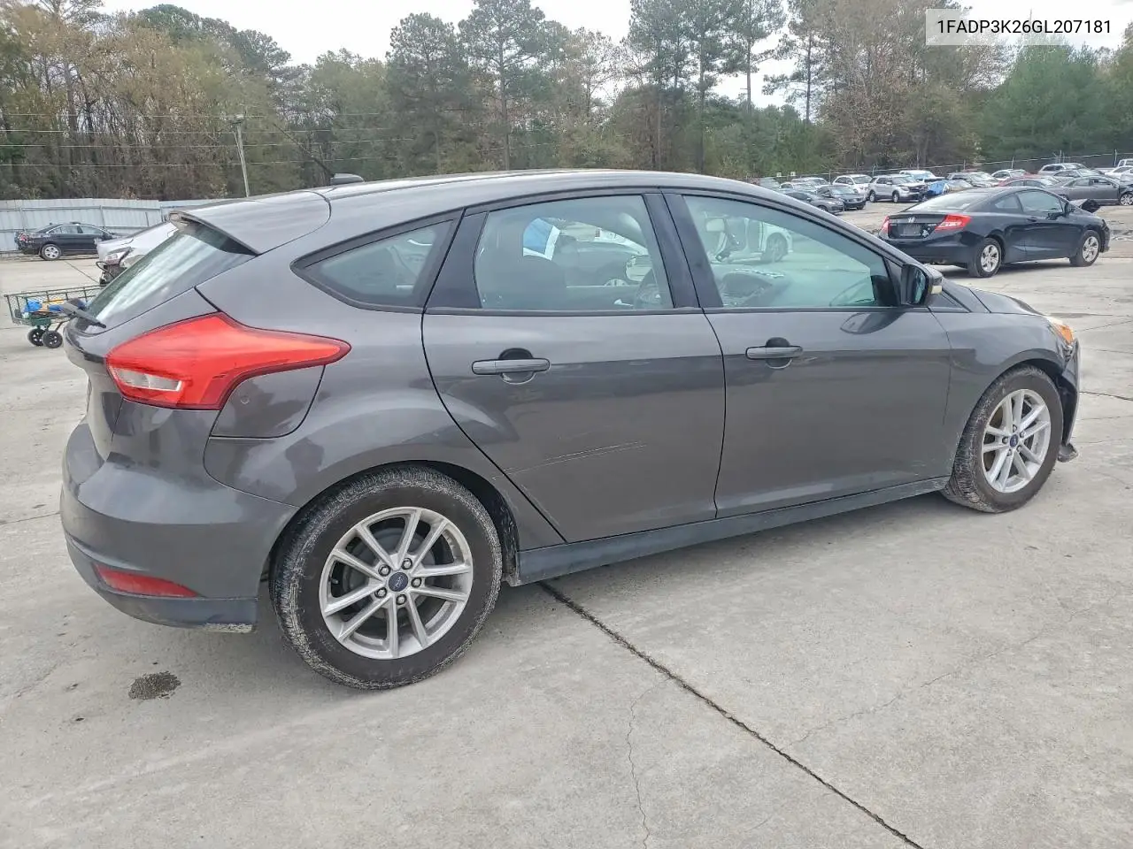 1FADP3K26GL207181 2016 Ford Focus Se