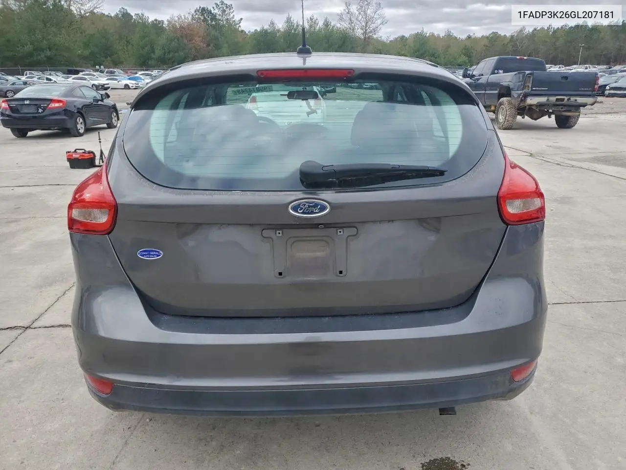 1FADP3K26GL207181 2016 Ford Focus Se