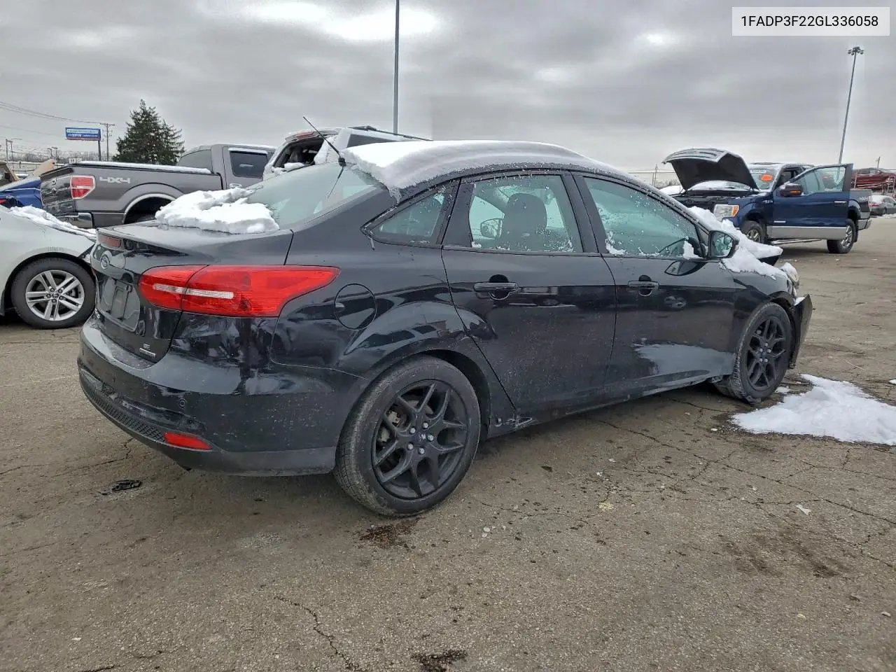 1FADP3F22GL336058 2016 Ford Focus Se