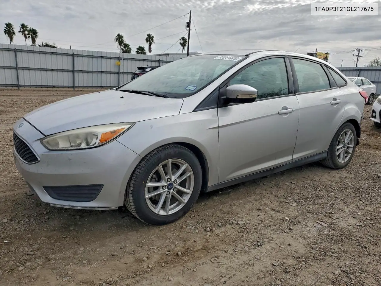 1FADP3F21GL217675 2016 Ford Focus Se