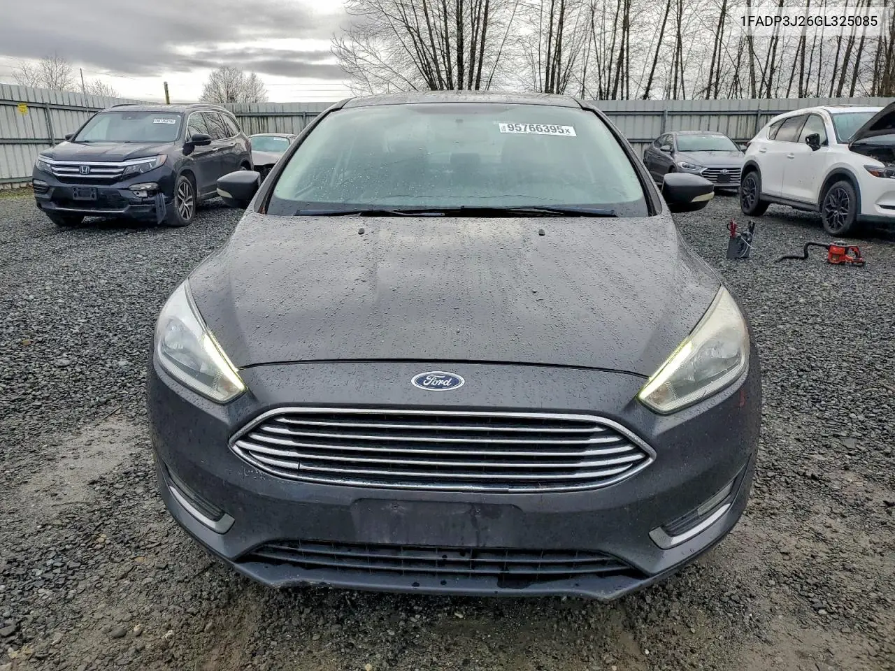 1FADP3J26GL325085 2016 Ford Focus Titanium