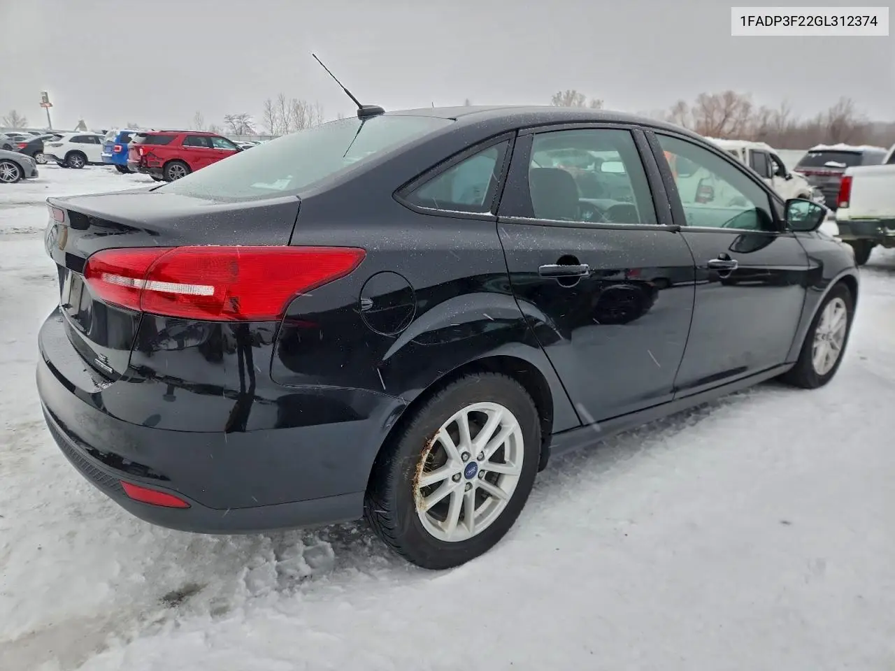 1FADP3F22GL312374 2016 Ford Focus Se