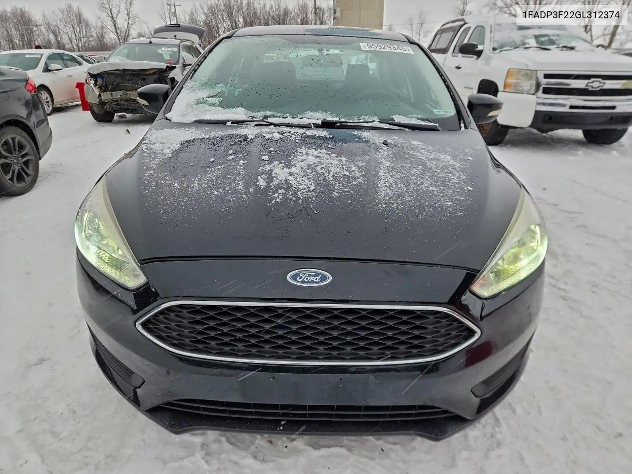1FADP3F22GL312374 2016 Ford Focus Se