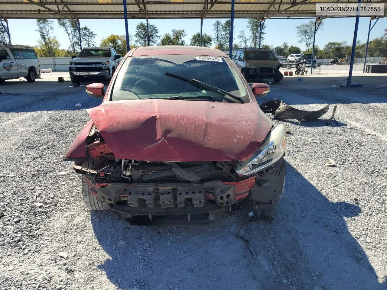 1FADP3N27HL287555 2017 Ford Focus Titanium