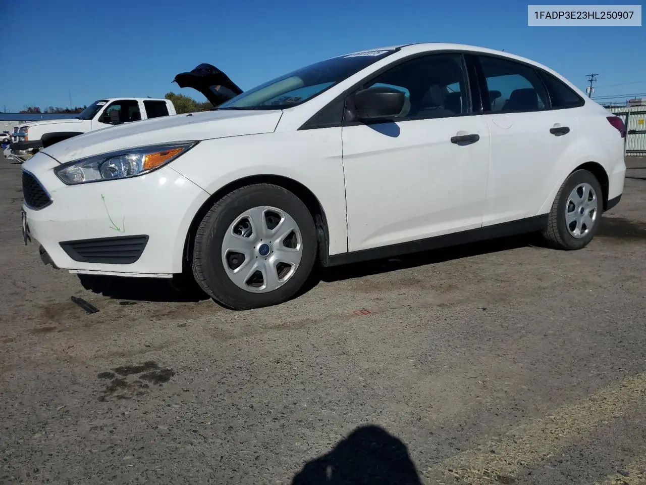 1FADP3E23HL250907 2017 Ford Focus S