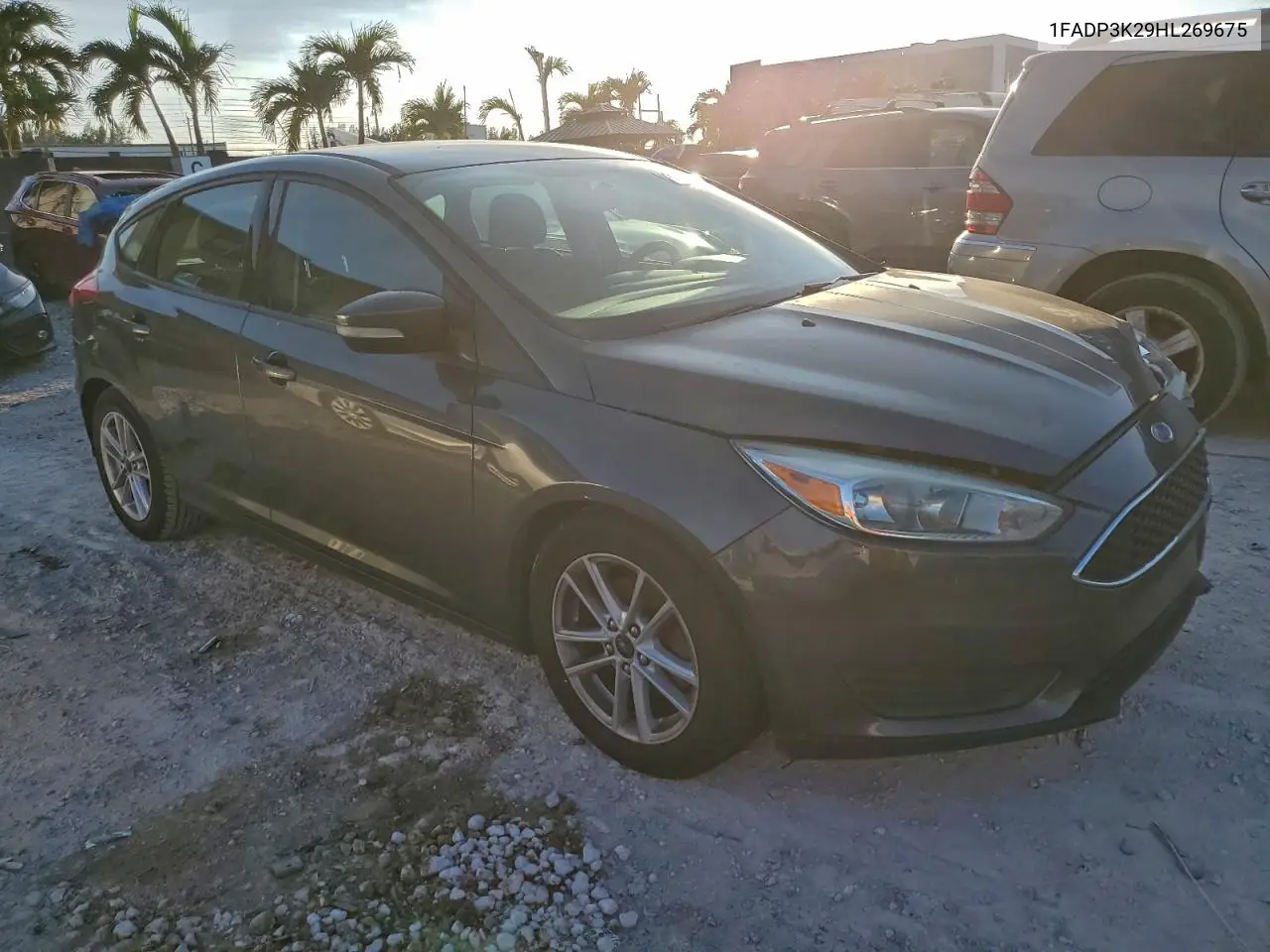 1FADP3K29HL269675 2017 Ford Focus Se