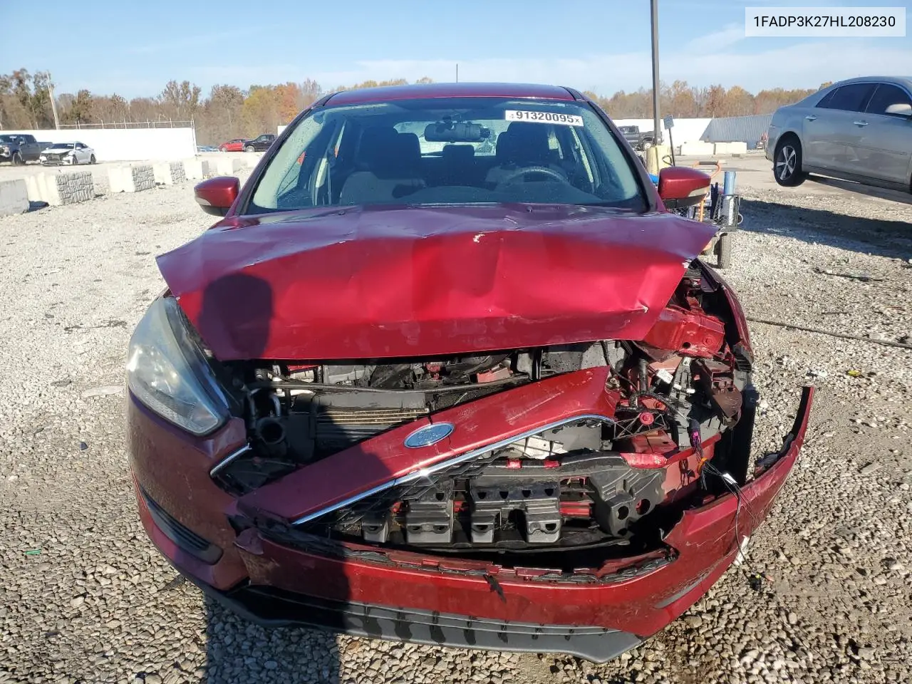 1FADP3K27HL208230 2017 Ford Focus Se