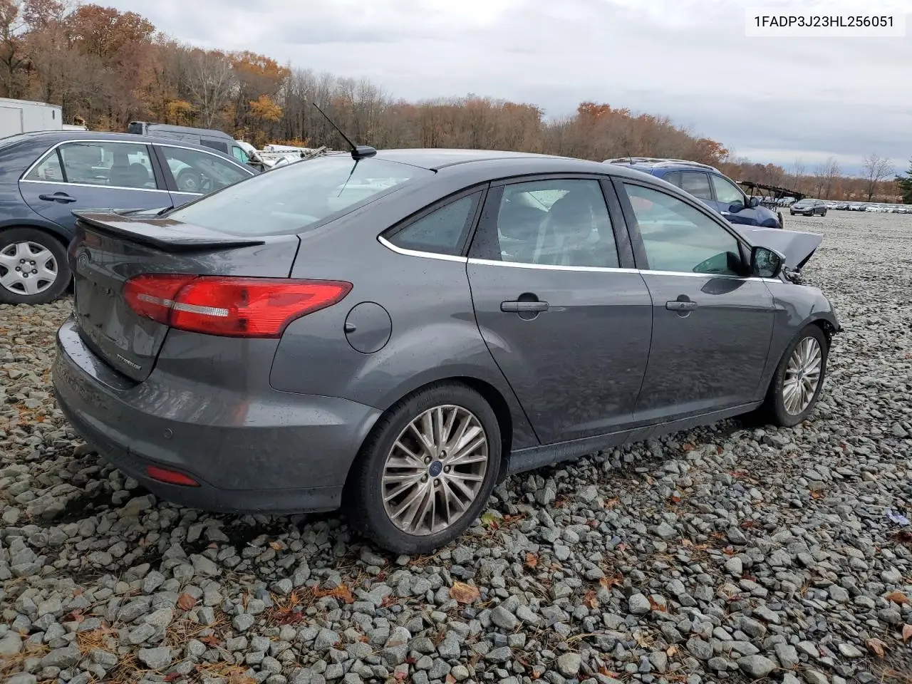 1FADP3J23HL256051 2017 Ford Focus Titanium