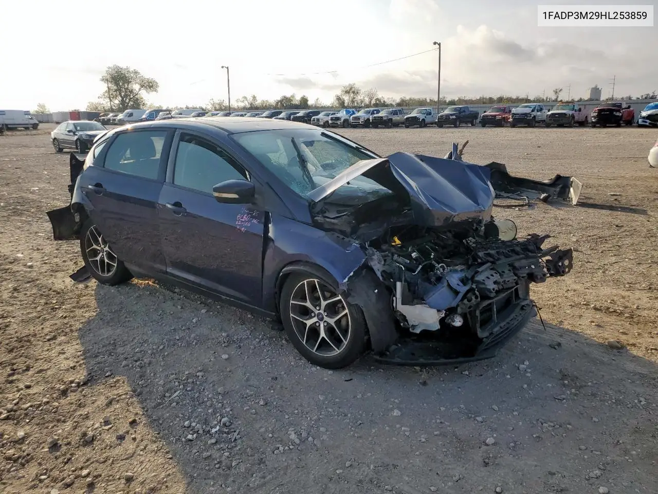 1FADP3M29HL253859 2017 Ford Focus Sel
