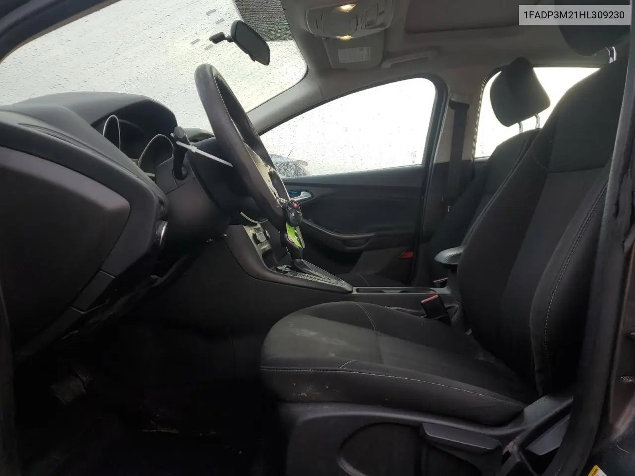 1FADP3M21HL309230 2017 Ford Focus Sel