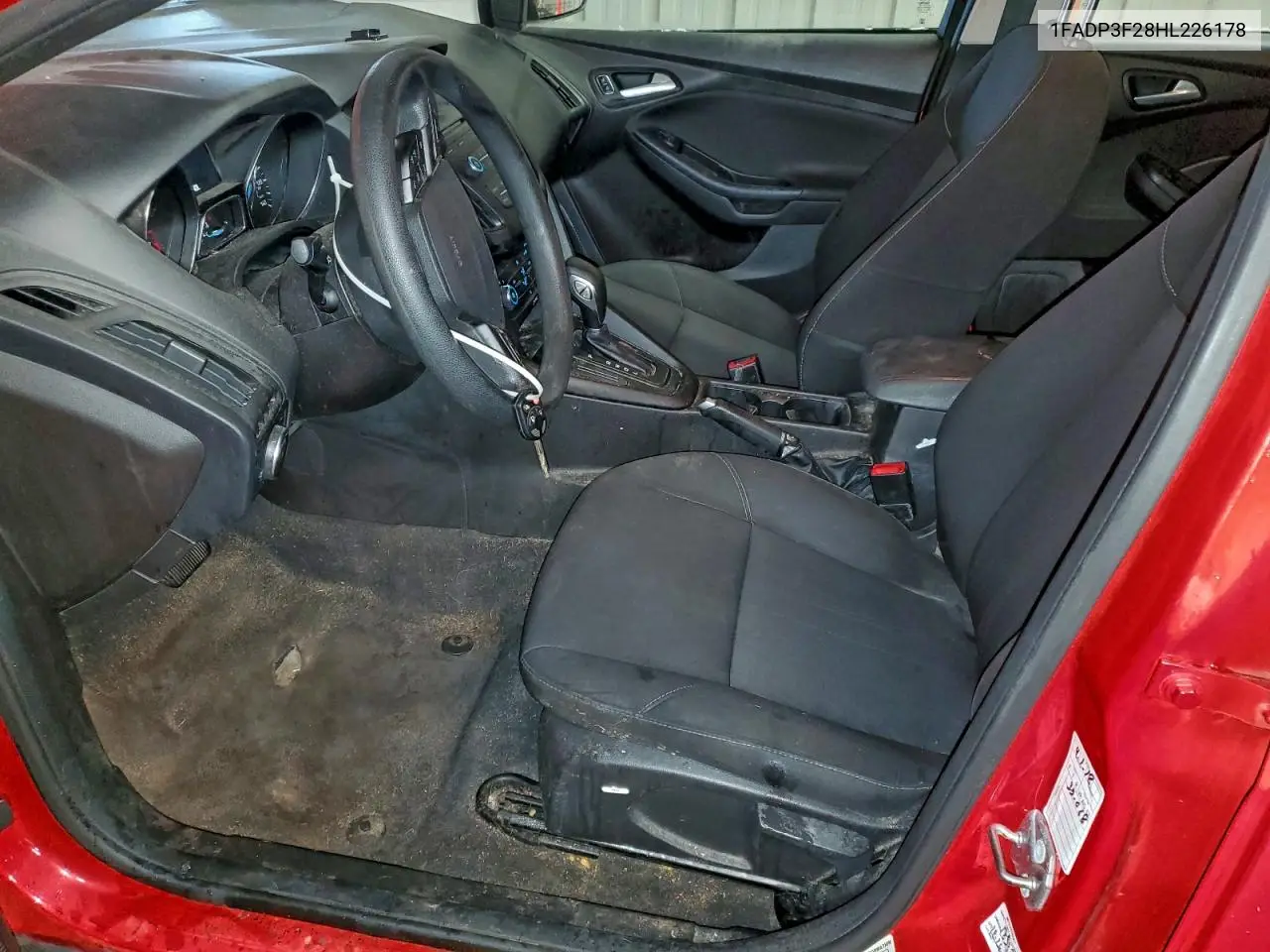 1FADP3F28HL226178 2017 Ford Focus Se