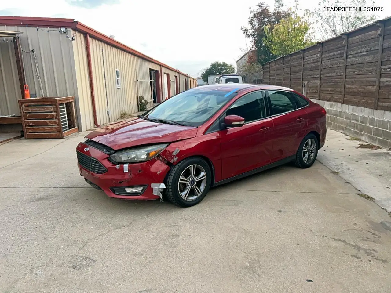 1FADP3FE5HL254076 2017 Ford Focus Se