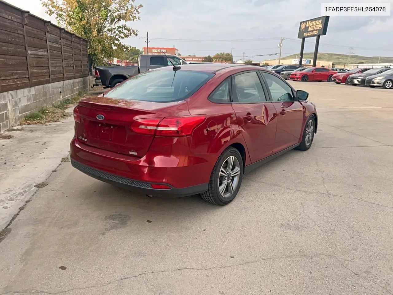 1FADP3FE5HL254076 2017 Ford Focus Se