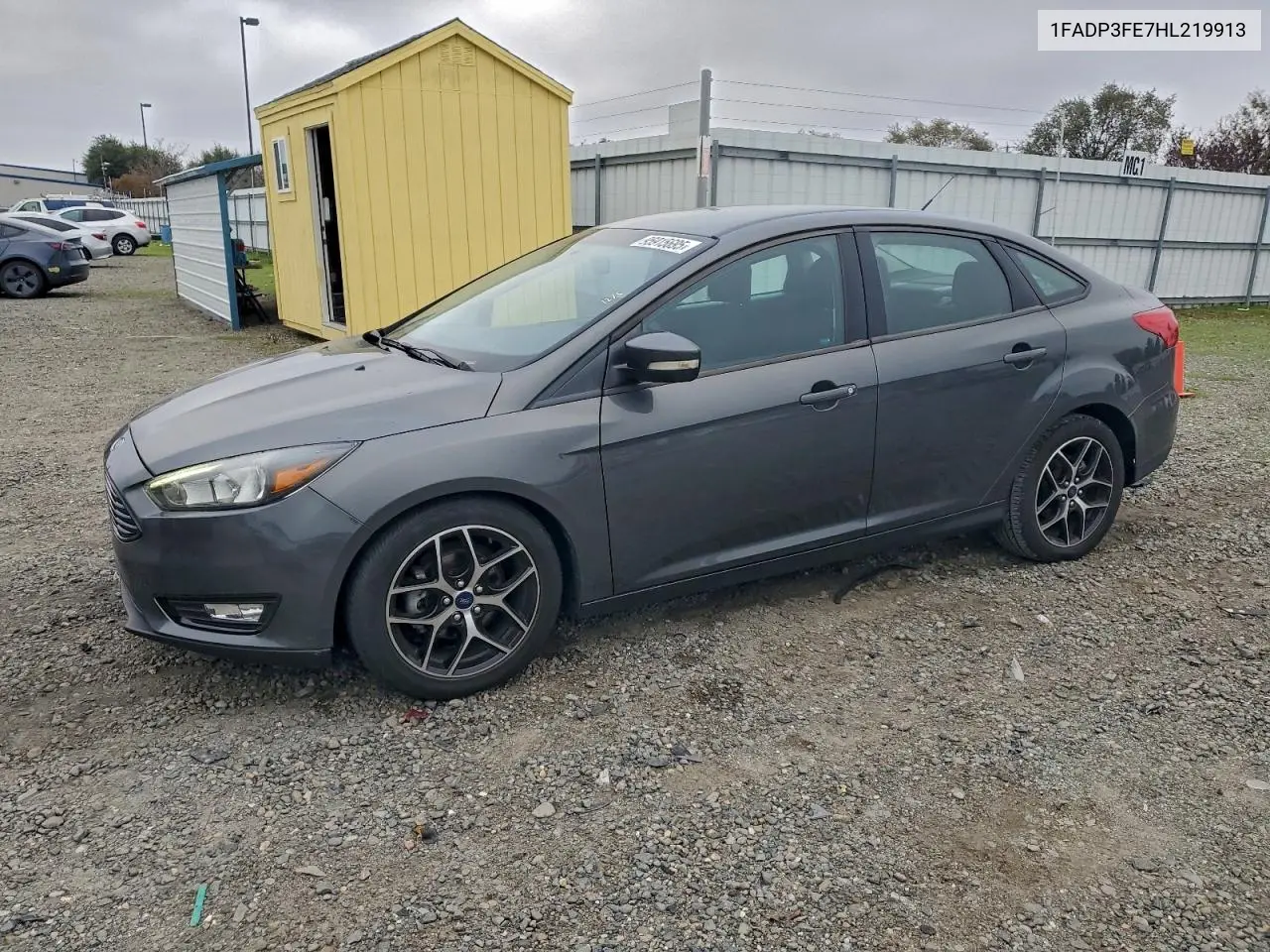 1FADP3FE7HL219913 2017 Ford Focus Se