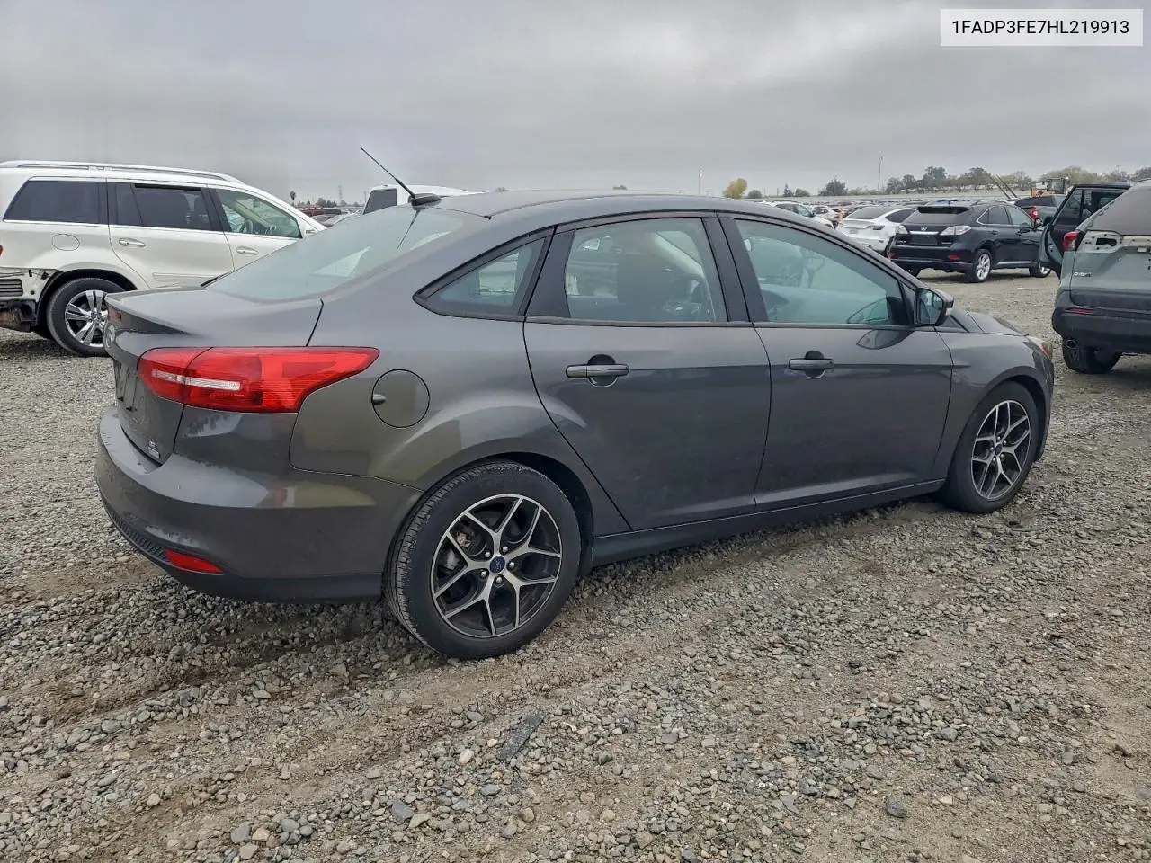 1FADP3FE7HL219913 2017 Ford Focus Se