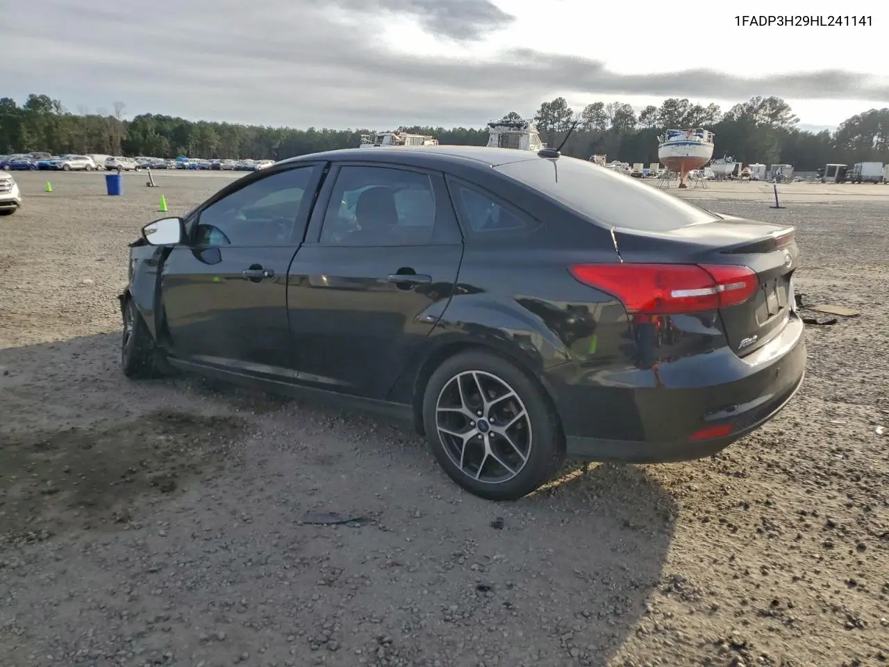 1FADP3H29HL241141 2017 Ford Focus Sel