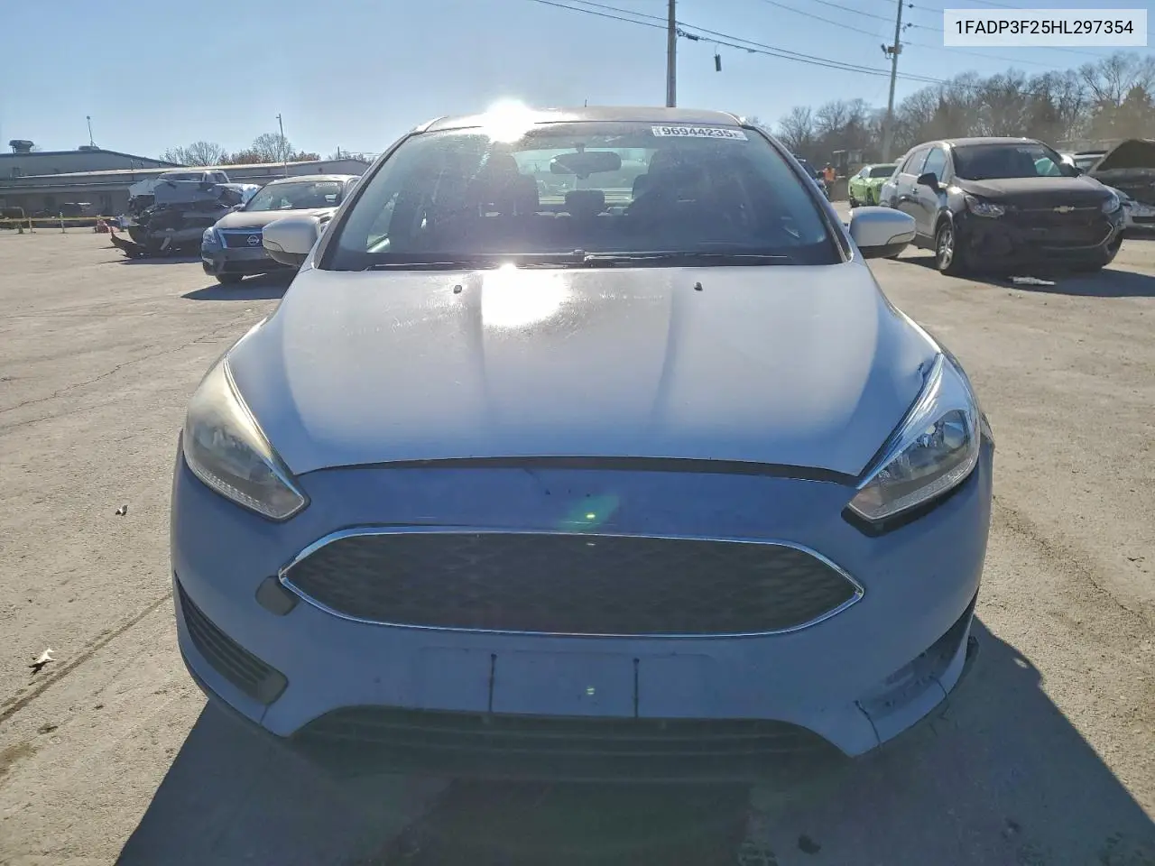 1FADP3F25HL297354 2017 Ford Focus Se