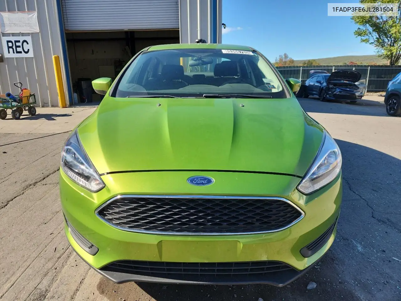 1FADP3FE6JL281504 2018 Ford Focus Se