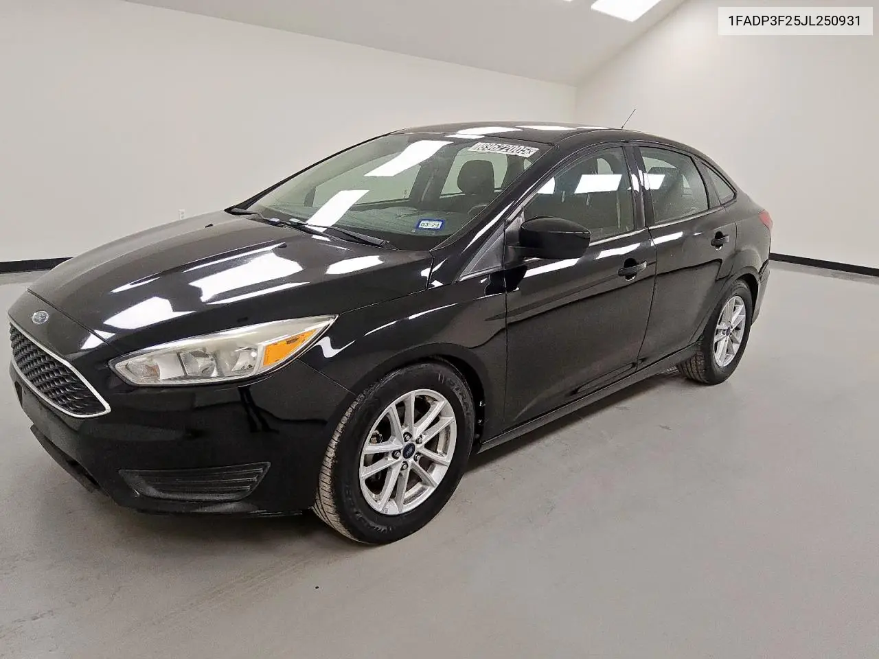 1FADP3F25JL250931 2018 Ford Focus Se