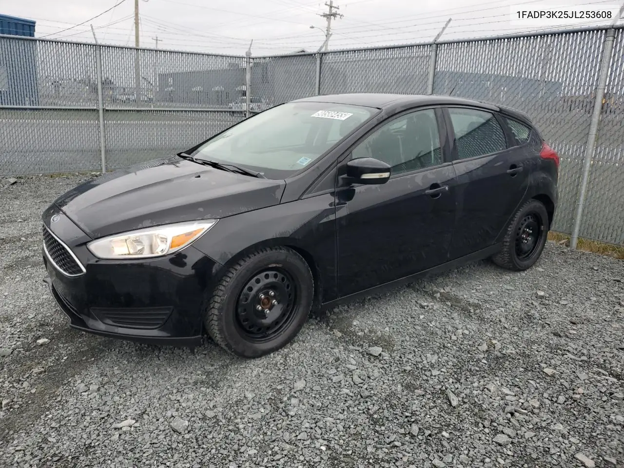 1FADP3K25JL253608 2018 Ford Focus Se